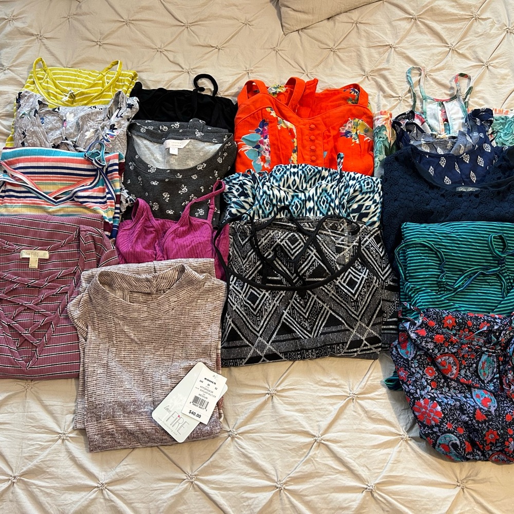 Sixteen (16) Summer Dresses Size Medium(1Small & 2 Lrg) but measure medium